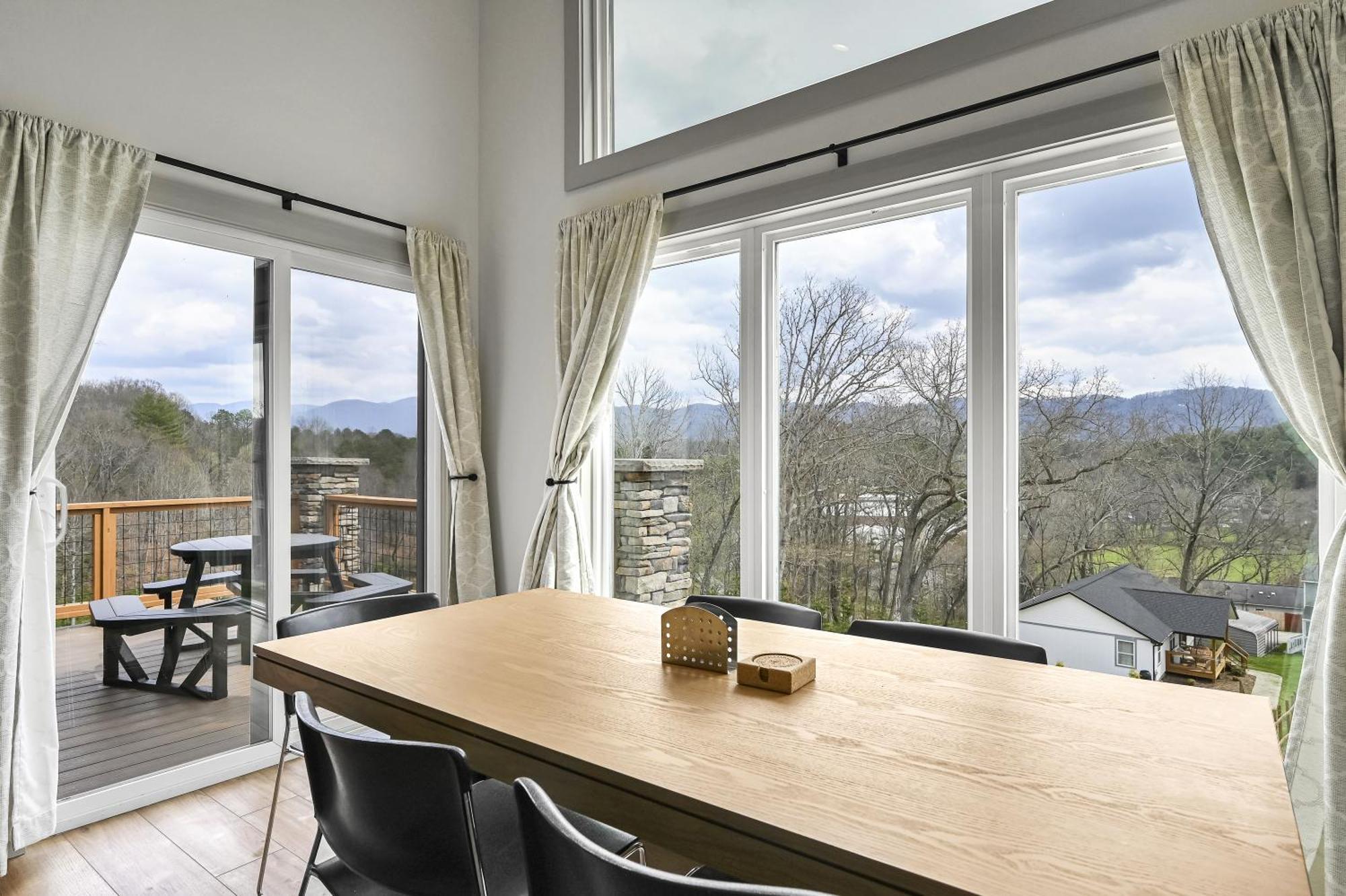 Mon Tresor, Modern Mountain Views With Deck Villa Weaverville Luaran gambar